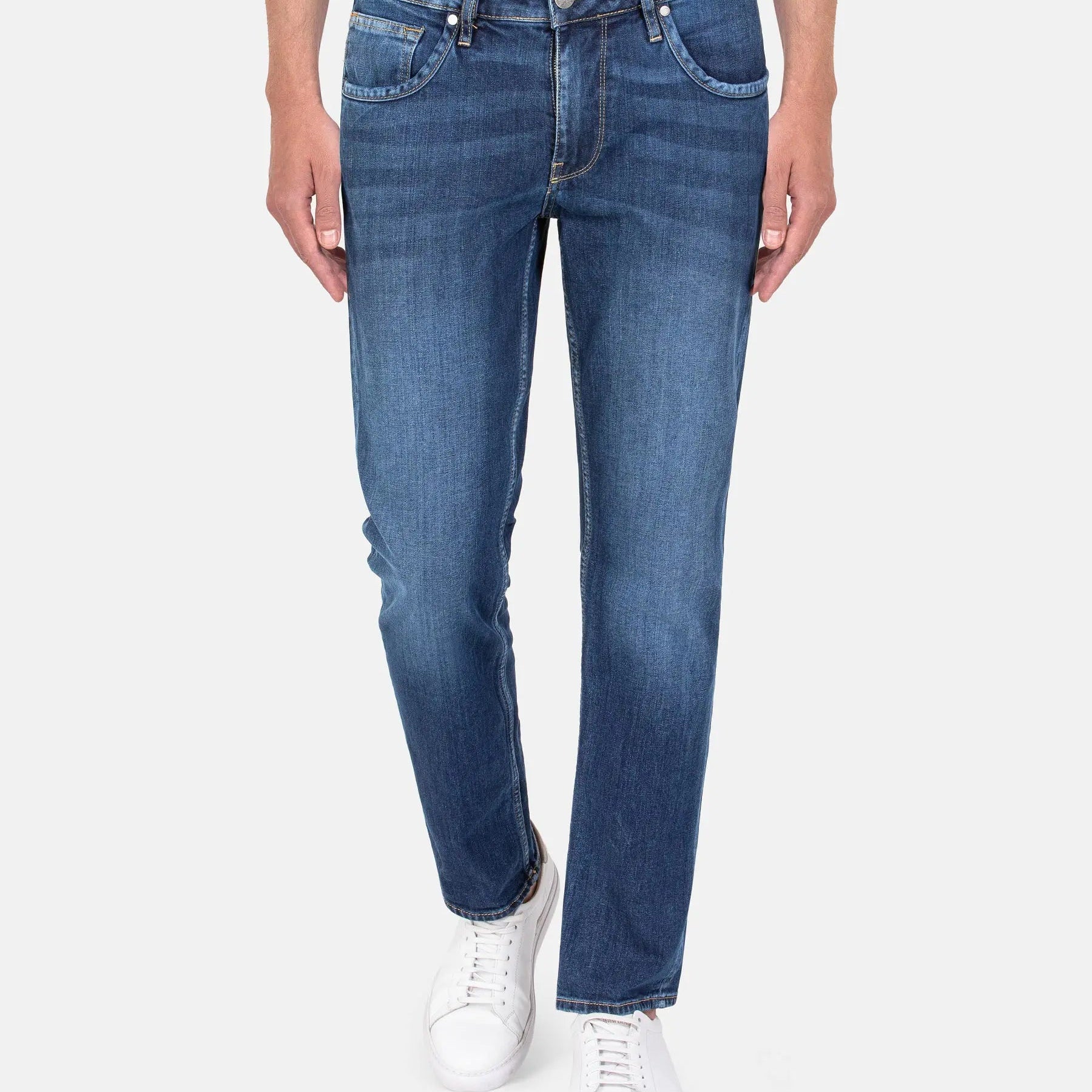 Aluin Slim Fit Stone Wash Blue Jeans. 40-32