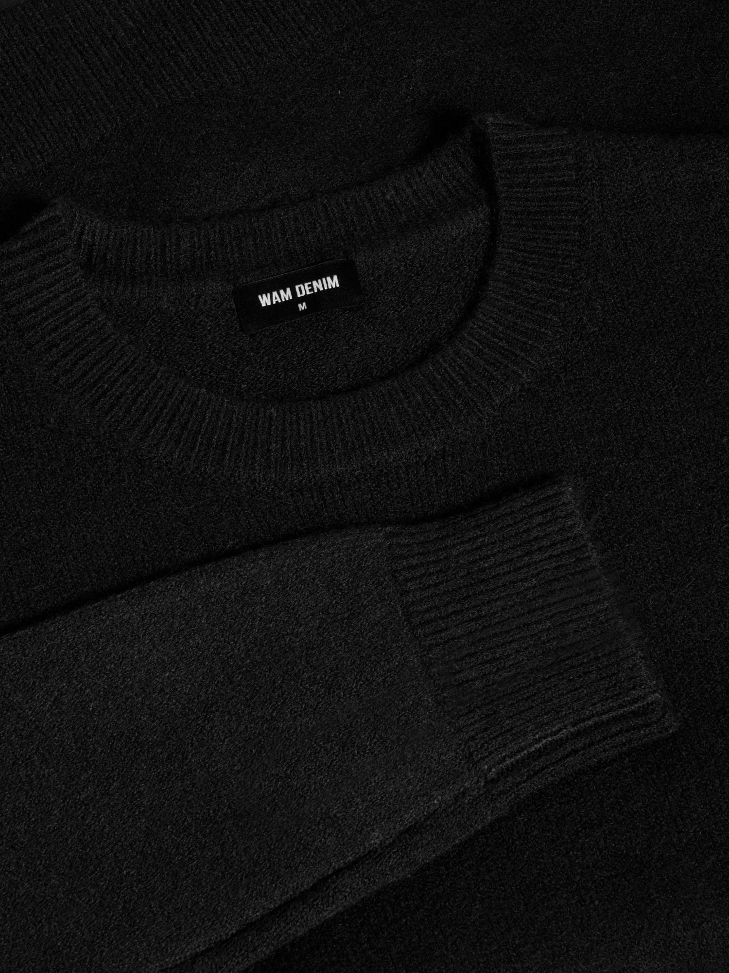 Cassian Crew Neck Black Sweater 6XL