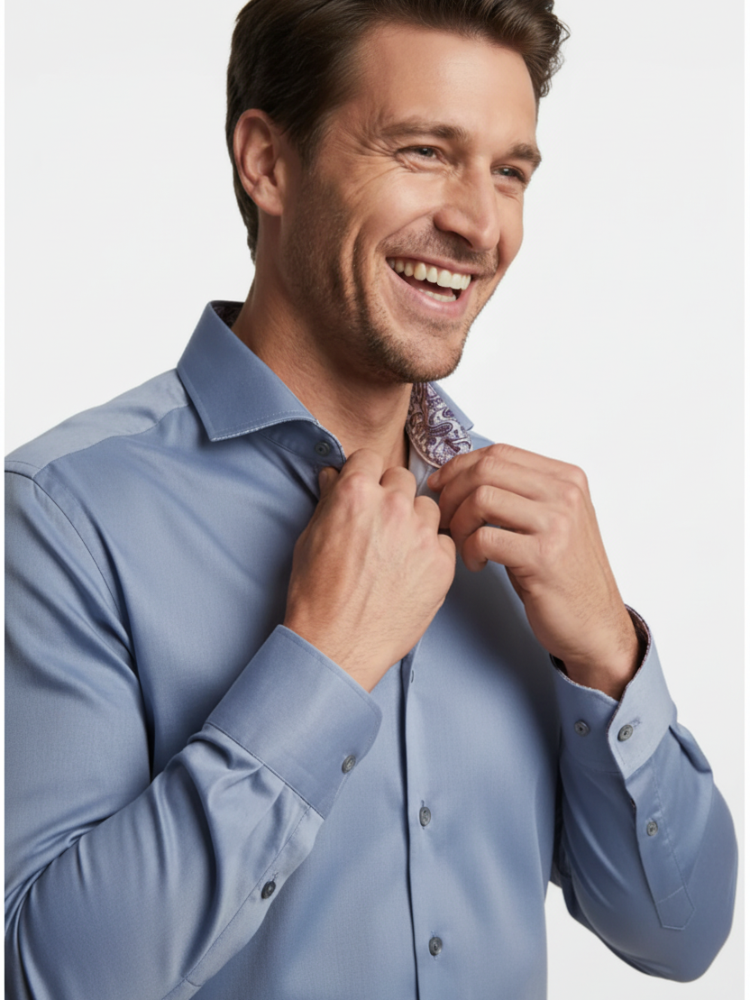 Collar Detail on Model