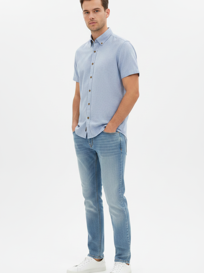 Wam Denim Quarn Blue Short Sleeve Shirt – three-quarter view on model, casual style