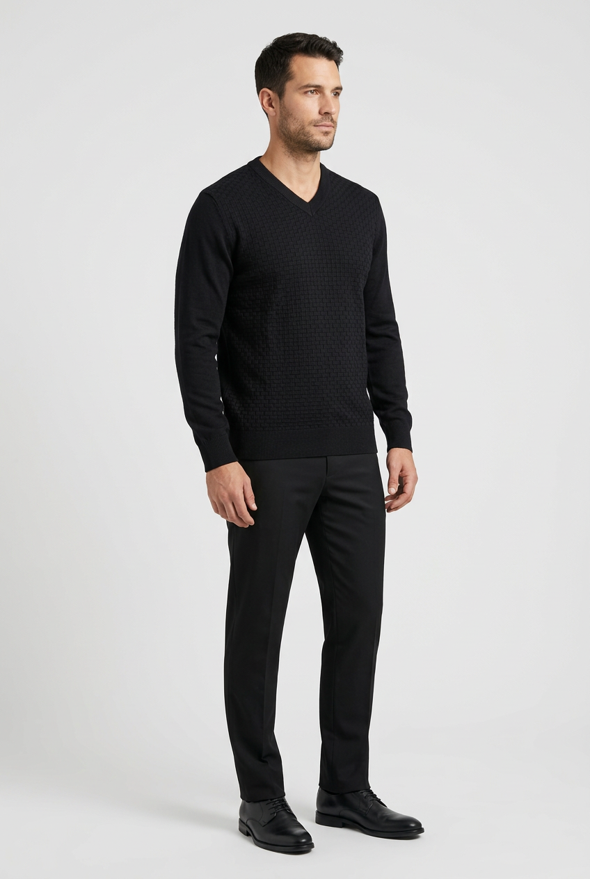 Pullover 76445 Forge Black front-right model view