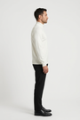 Pullover 76444 Sharp Off White right side model view