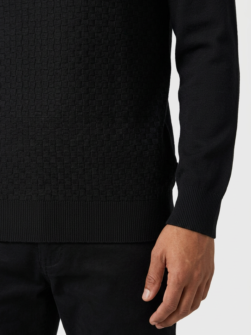 Pullover 76445 Forge Black texture cuff and hem detail
