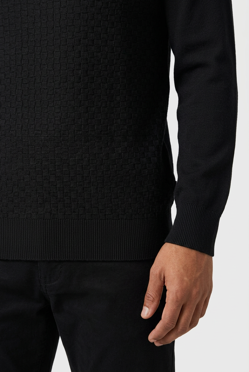 Pullover 76445 Forge Black texture cuff and hem detail