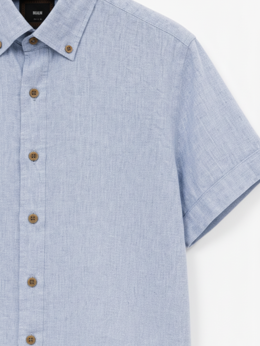 Wam Denim Quarn Blue Shirt – short sleeve and placket detail with olive buttons