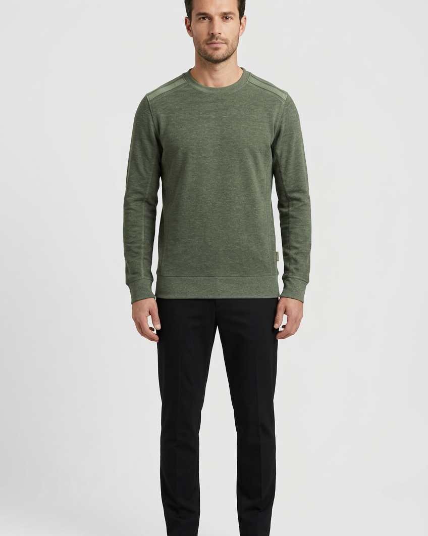 Vurden Dark Green sweater on model, front view