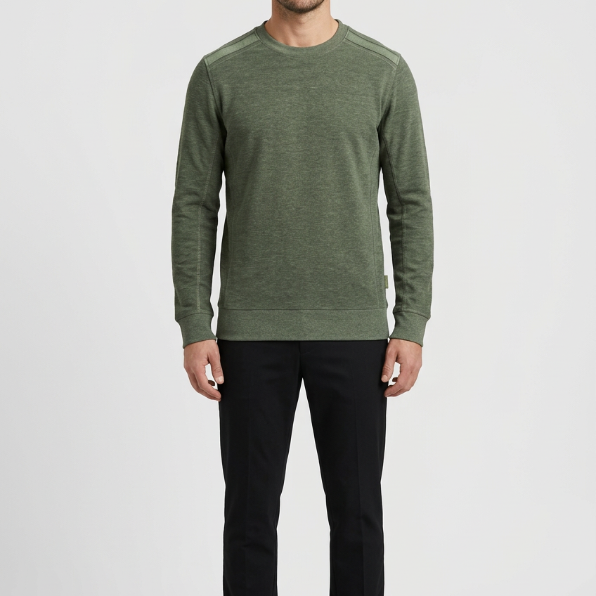 Vurden Dark Green sweater on model, front view