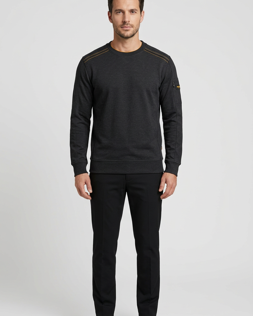 Daelor Black sweater on model, front view