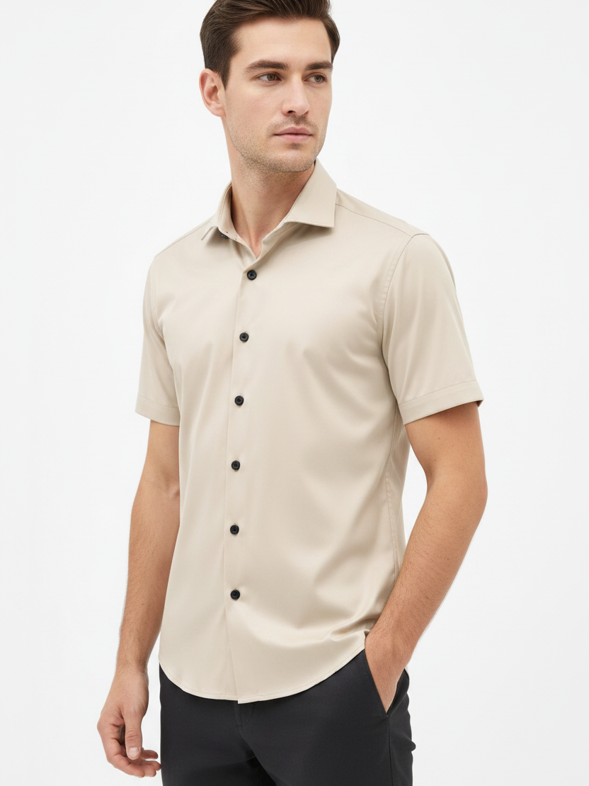 Wam Denim Brylor Beige Short Sleeve Shirt – three-quarter view on model, casual style