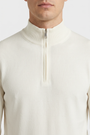 Pullover 76444 Sharp Off White collar and zipper detail
