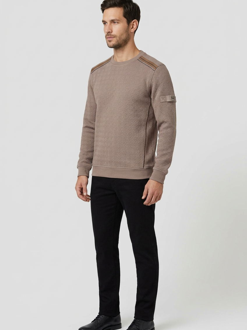 Thuron Light Brown sweater on model, side view