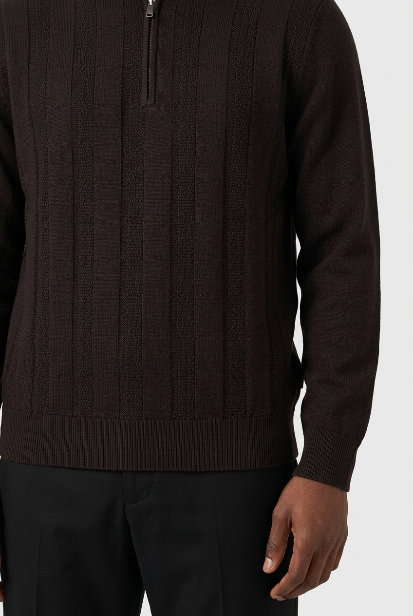 Pullover 76443 Mist Brown texture cuff and hem detail