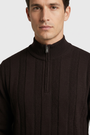 Pullover 76443 Mist Brown collar and zipper detail