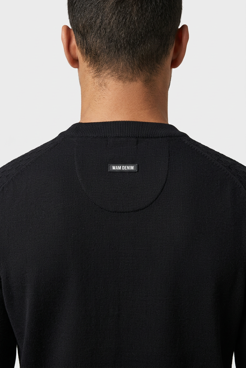 Pullover 76445 Forge Black back collar and badge detail