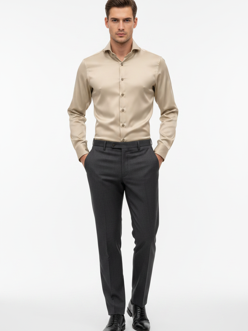 Torven Beige – Model Front